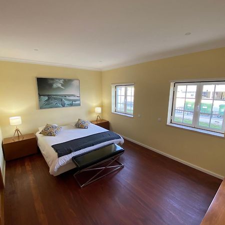 B&B With Heated Pool São Martinho do Porto Exteriör bild