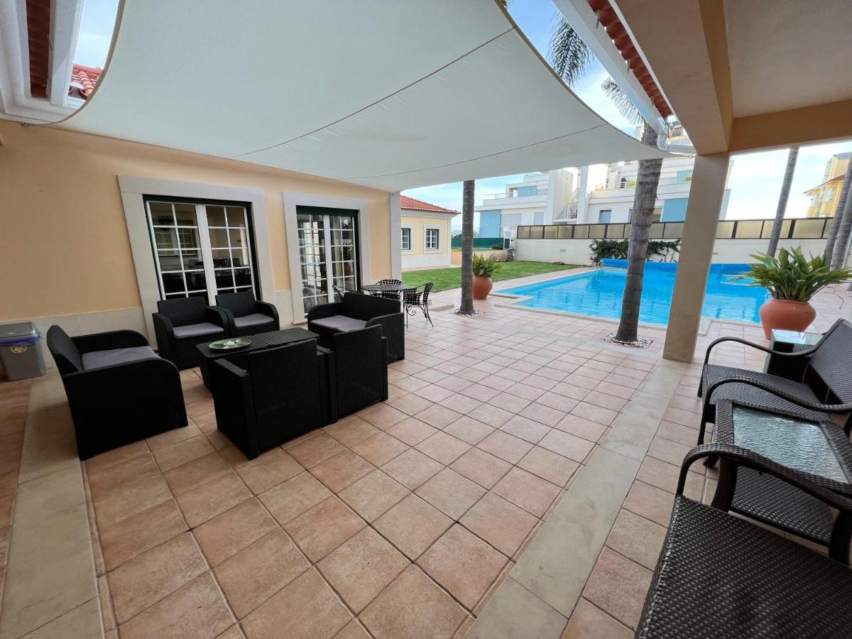 B&B With Heated Pool São Martinho do Porto Exteriör bild