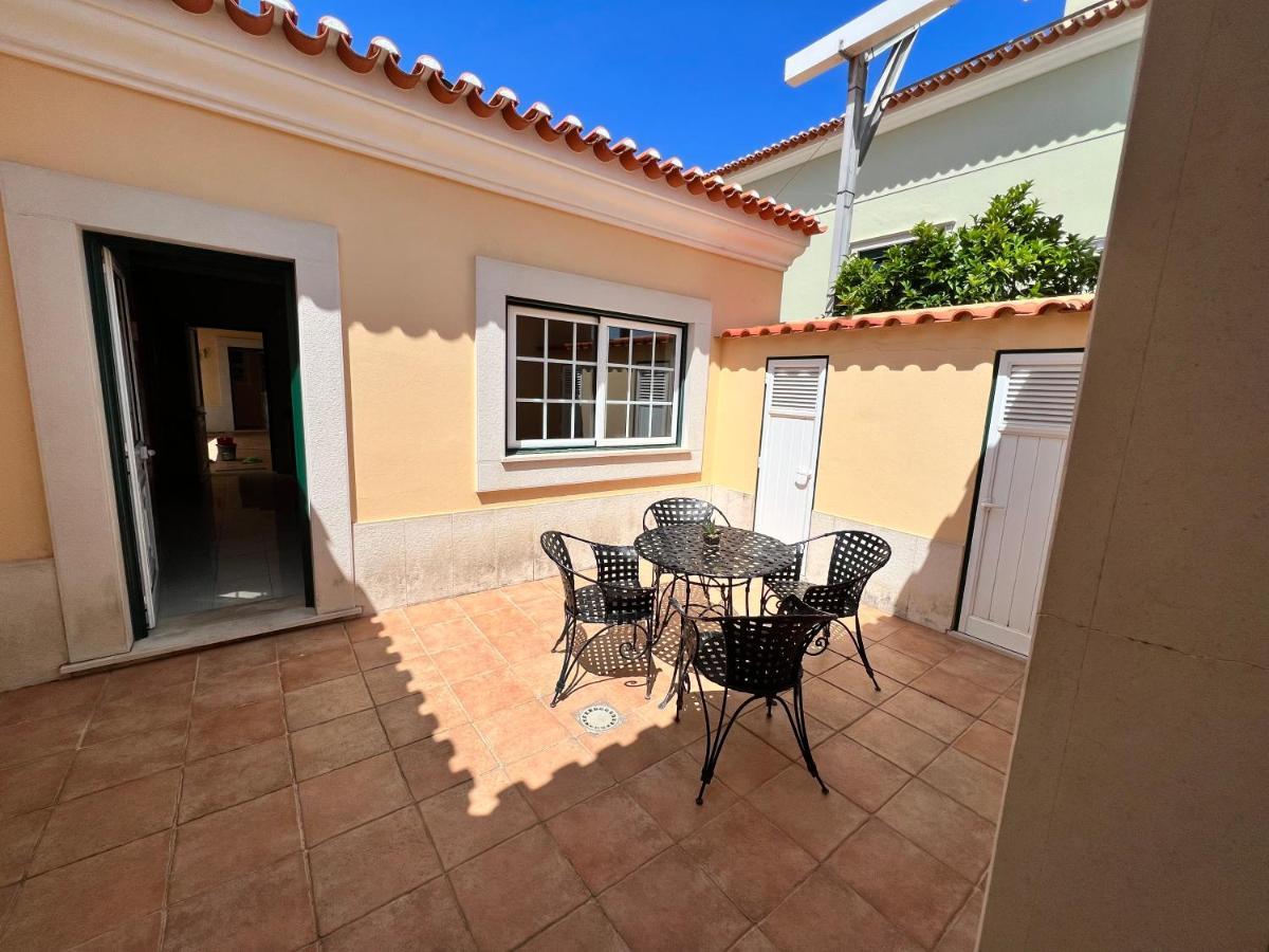B&B With Heated Pool São Martinho do Porto Exteriör bild