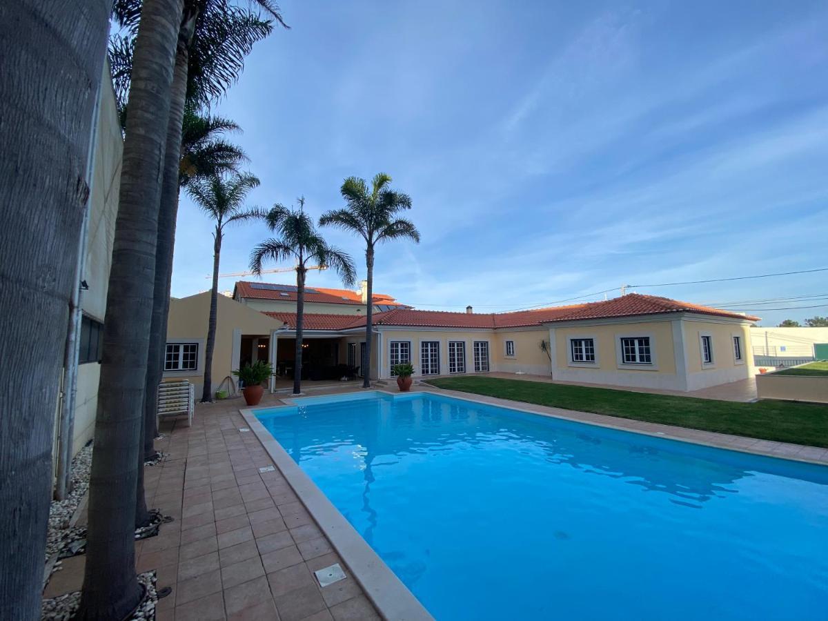 B&B With Heated Pool São Martinho do Porto Exteriör bild
