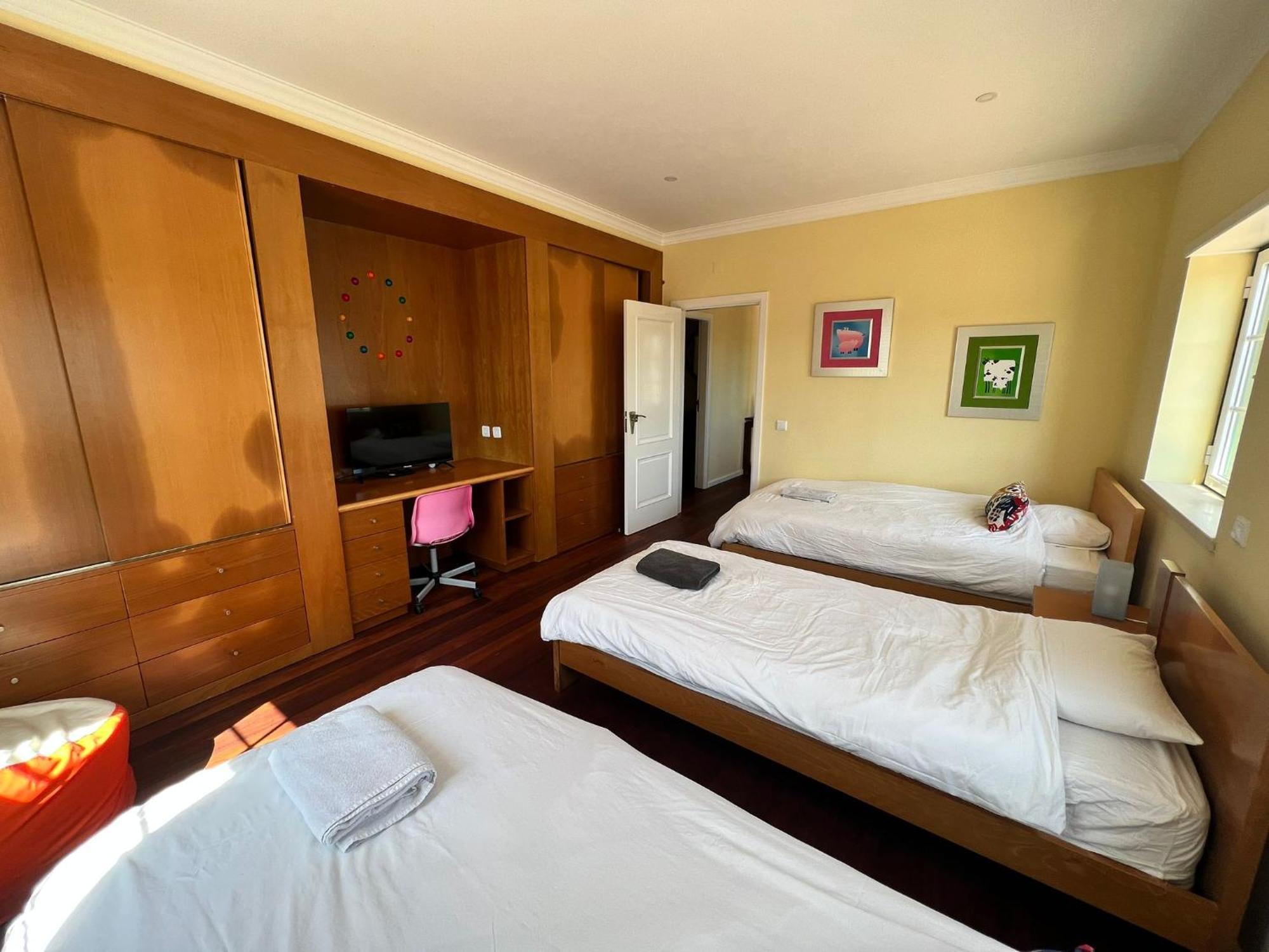 B&B With Heated Pool São Martinho do Porto Exteriör bild