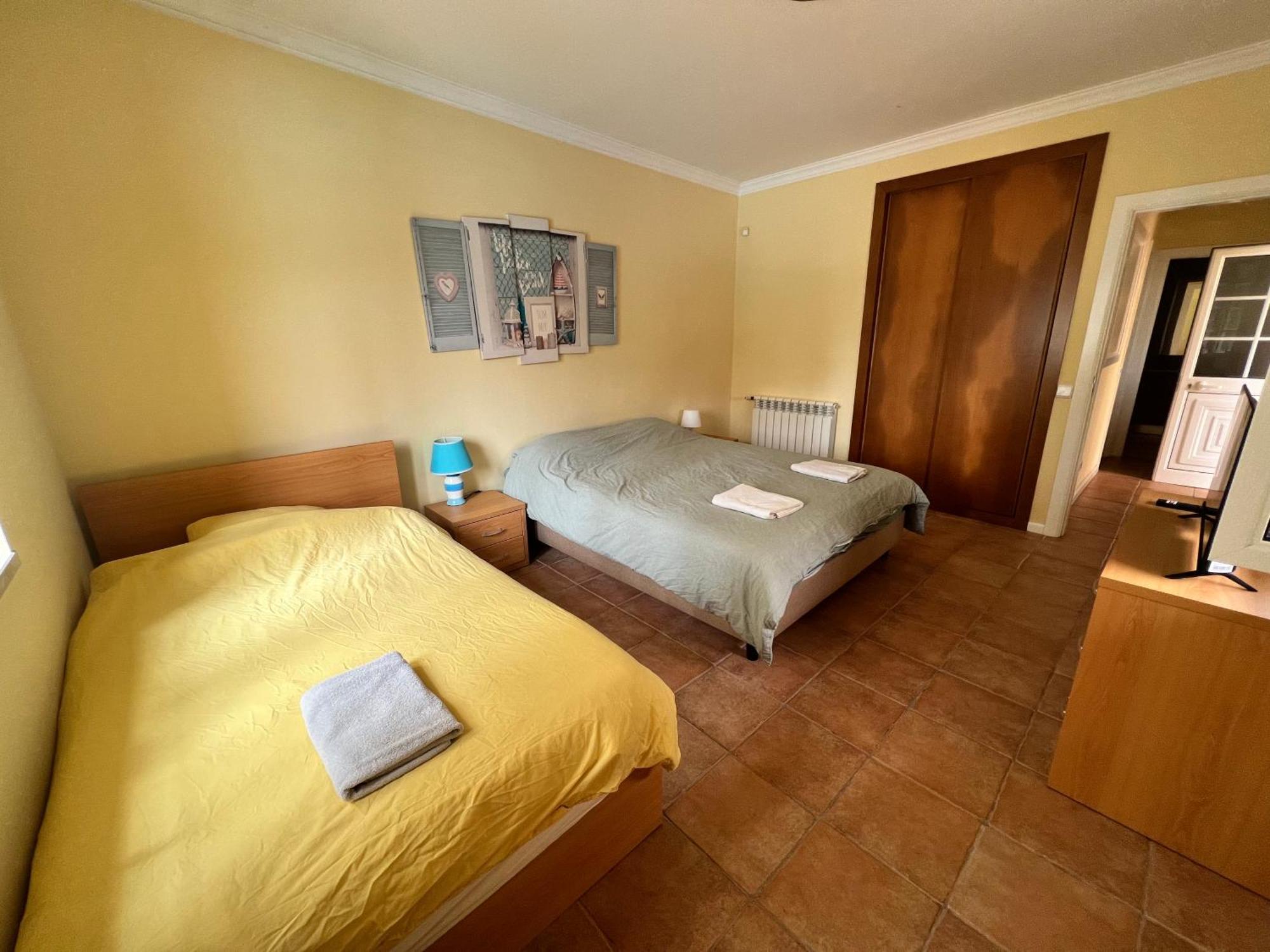 B&B With Heated Pool São Martinho do Porto Exteriör bild